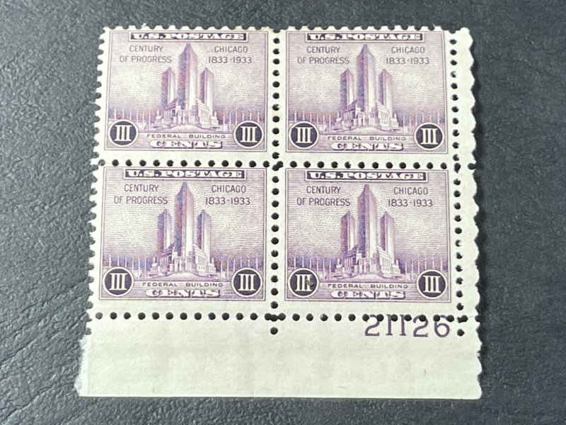 U.S.# 729-MINT/HINGED--LR PLATE # BLOCK OF 4(P#21126)-CHICAGO-1933