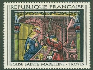 FRANCE 1175 MNH BIN$ 0.50
