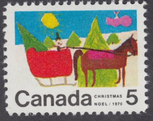 Canada - #520  5c Christmas, Horse-Drawn Sleigh - MNH