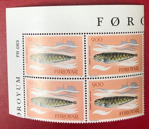 1983 Faroe Islands plate block Catfish Sc 100 CV $2.50 Lot 587
