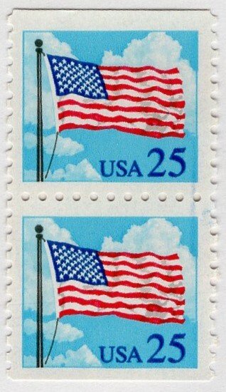 Scott 2285a U.S. Flag and Clouds - MNH Pair from Booklet