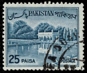 Pakistan #136a Shalimar Gardens; Used