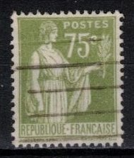 France - Scott 272