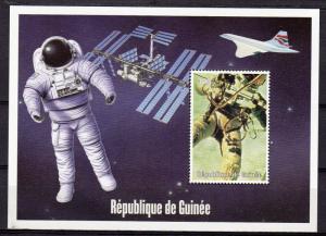 Guinea 2000 YT#1318 Space -  Ed White  - Concorde SS Perforated MNH