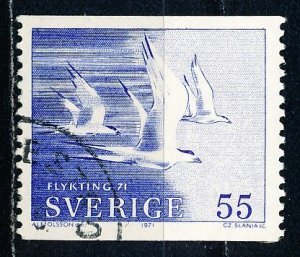 Sweden #887 Single Used