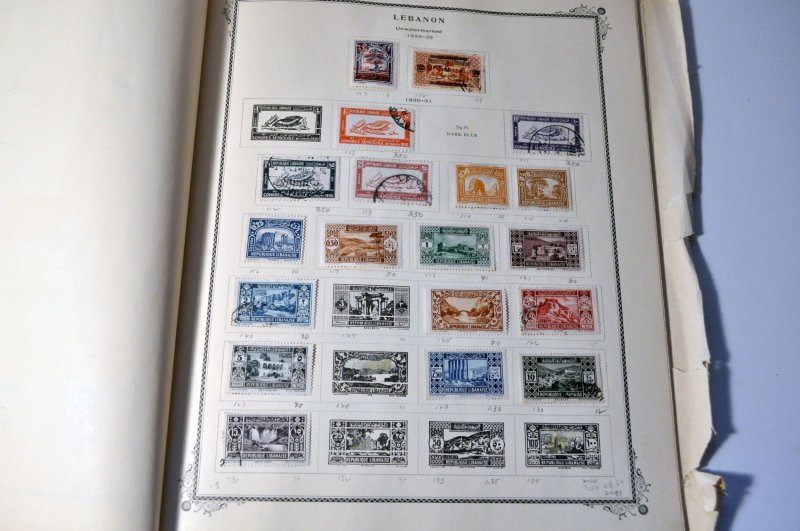 Lebanon Stamp Collection on 22 Scotts Pages Mint & Used - 1924-60s Liban Stamps