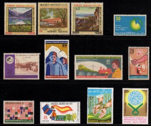 Pakistan 1970 - 1975 Sc 290 - 292 , 293 , 296 , 297 etc. MNH F-VF 10 Full Sets
