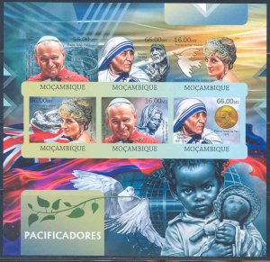 MOZAMBIQUE 2012 'HUMANITARIANS POPE JOHN PAUL II PRINCESS DIANA '  SHEET IMP NH