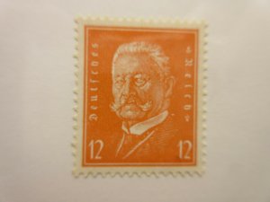 GERMANY  Scott  373  MINT NEVER HINGED  Lot-Z  Cat $15