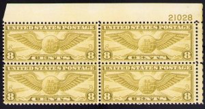 US Scott C17 8¢ Winged Globe Plate Bock 1932  CV $37.50  MNH