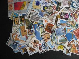 Greece over 195 different used stamps, 4 souvenir sheets, older to 2014 issues