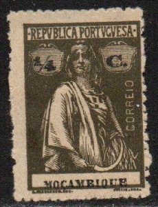 Mozambique Sc #149 Mint Hinged