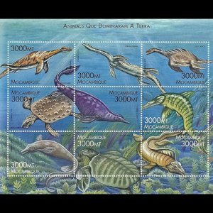 MOZAMBIQUE 2000 - Scott# 1354 Sheet-Sea Dinosaurs NH