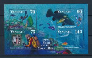 [39537] Vanuatu 1997 Marine Life Coral Reef Diving MNH Sheet