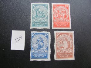 Germany 1924 MNH/LH SC B8-11  SET 20PF.  LIGHT HINGED XF 130 EUROS (124)