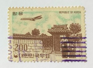 South Korea 1961 Scott C25 used - 200w, Airplane over Songnyu Gate, Tuksu palace