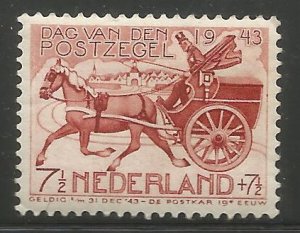 NETHERLANDS  B146  HINGED, STTAMP DAY