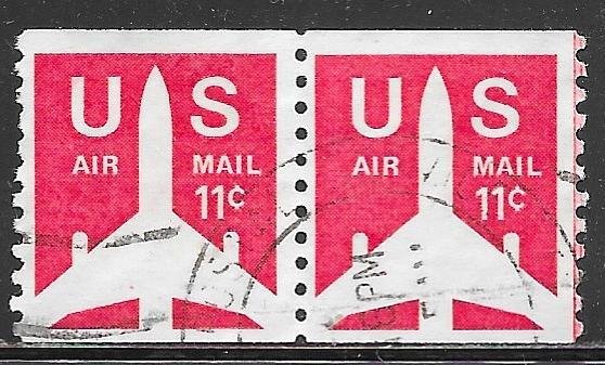 USA C82: 11c Plane Silhouette, coil pair, used, F-VF