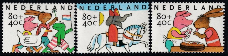 Sc# B708 / B710 Netherlands 1998 Child Welfare stamps full set MNH CV $3.75