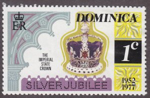 Dominica 522 The Imperial Crown 1977