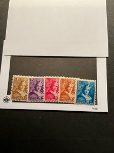 Stamps Luxembourg Scott #B55-9 hinged