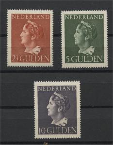 NETHERLANDE, WILHELMINA 2-1/2 - 10 GULDEN FROM 946 MNH!