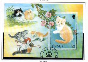 Jersey  Sc 1055 2002 Cats stamp souvenir sheet used