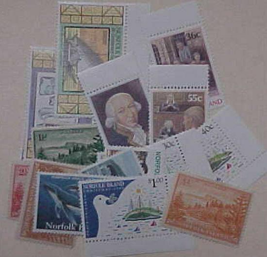 NORFOLK ISLAND 21 DIFF. STAMPS  MOSTLY MINT NEVER HINGED
