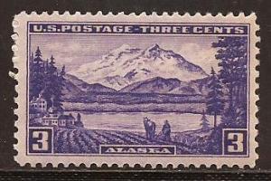 U. S.  #  800  Mint  N H .