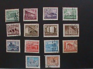 ​HUNGARY- -VERY OLD FAMOUS HISTORIC BUILDINGS LARGE SET USE STAMPS VERY FINE