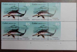 O) 2013 CUBA-CARIBE,ERROR  PERFORATION, PREHISTORIC ANIMAL- GIANT REPTILES ICTI