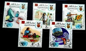 VERY RARE QATAR 1972 “UN DAY” STAMPS MNH HALF SET HARD TO FIND