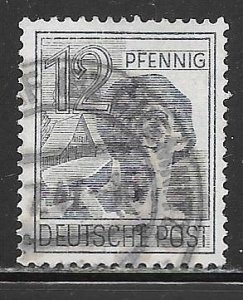 Germany 561: 12pf Laborer, used, F-VF