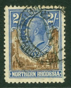 SG 11 Northern Rhodesia 1925. 2/- brown & ultramarine. Fine used CAT £48