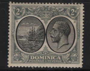 DOMINICA   70 MINT HINGED,