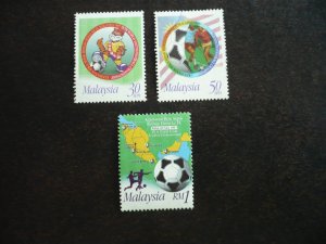 Stamps - Malaysia - Scott# 638-640 - Mint Hinged & Used Set of 3 Stamps