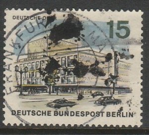 Germany 9N224, GERMAN OPERA HOUSE, THE NEW BERLIN. SINGLE Used. VF. (644)