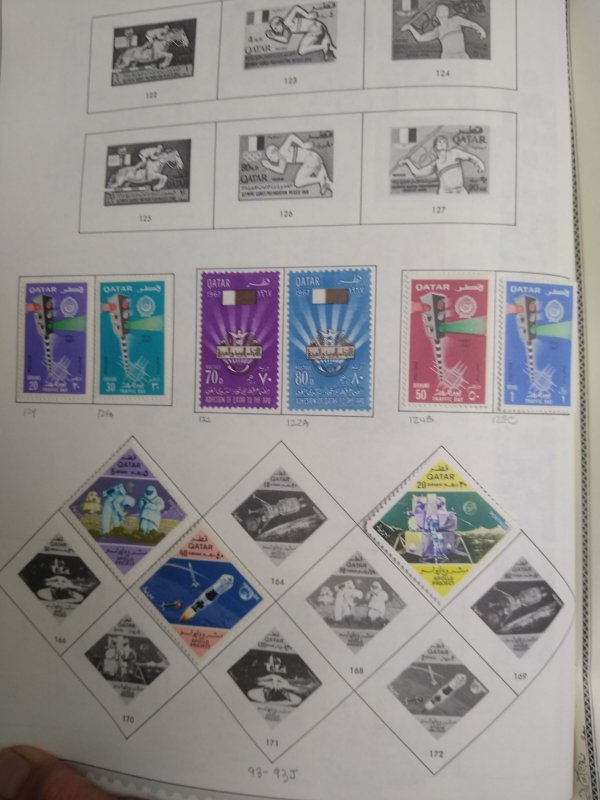 collection on pages Qatar 1957-66 PS: CV $179