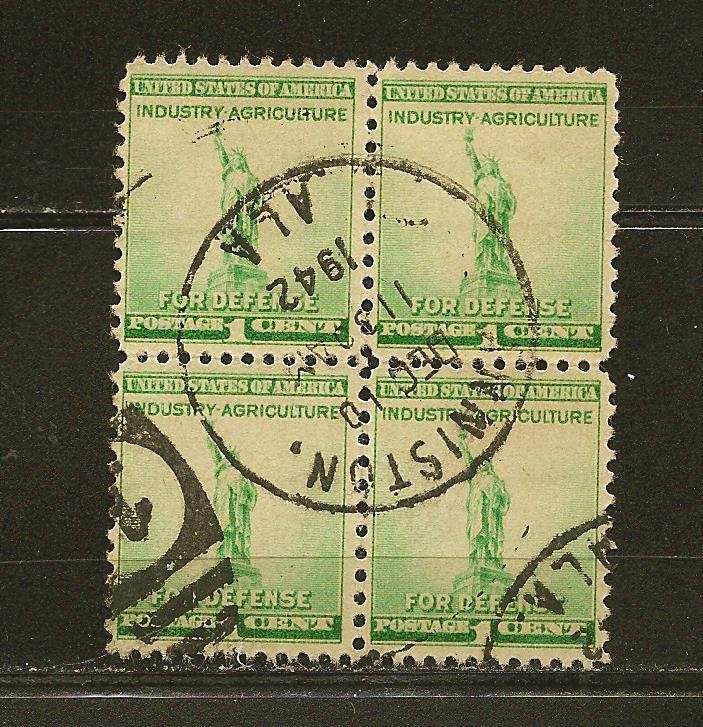 USA 899 Statue of Liberty Block of 4 Used