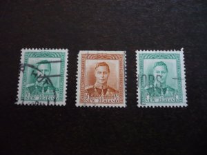 Stamps - New Zealand - Scott# 2226,226B,227A - Used Part Set of 3 Stamps