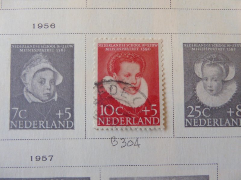 Netherlands 1872-1965 Stamp Collection on Scott International Pages