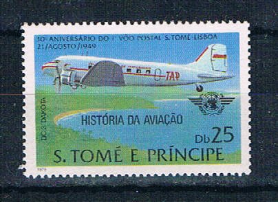 St Thomas & Prince 518 MNH single DC-3 Plane 1979 (S1214)+