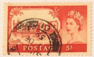 1955 Queen Elizabeth II Castle Stamp