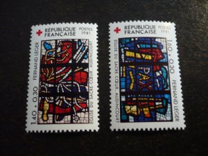 Stamps - France - Scott# B530-B531 - Mint Never Hinged Set of 2 Stamps