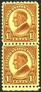 U.S. #582 MINT PAIR OG NH