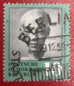 1959 Germany DDR Scott 485 used CV$0.25 Lot 778 Head of a princess statue