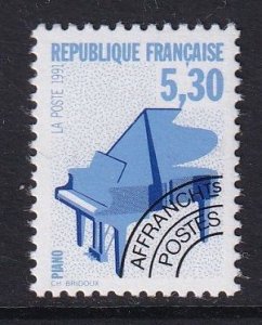 France  #2282   MNH 1992  musical instruments precancelled  5.30fr piano