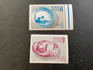 ICOLLECTZONE Ireland 393-94 Art Crafts XF NH