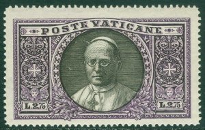 EDW1949SELL : VATICAN 1933 Scott #31 Very Fine Mint Never Hinged Fresh. Cat $240