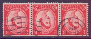 GB Scott 296 - SG519bi, 1952 Inverted 2.1/2d Wilding Strip of 3 used